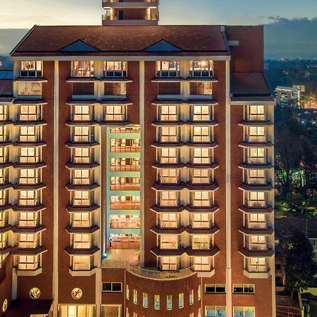 Movenpick Hotel & Residences Nairobi Zewnętrze zdjęcie