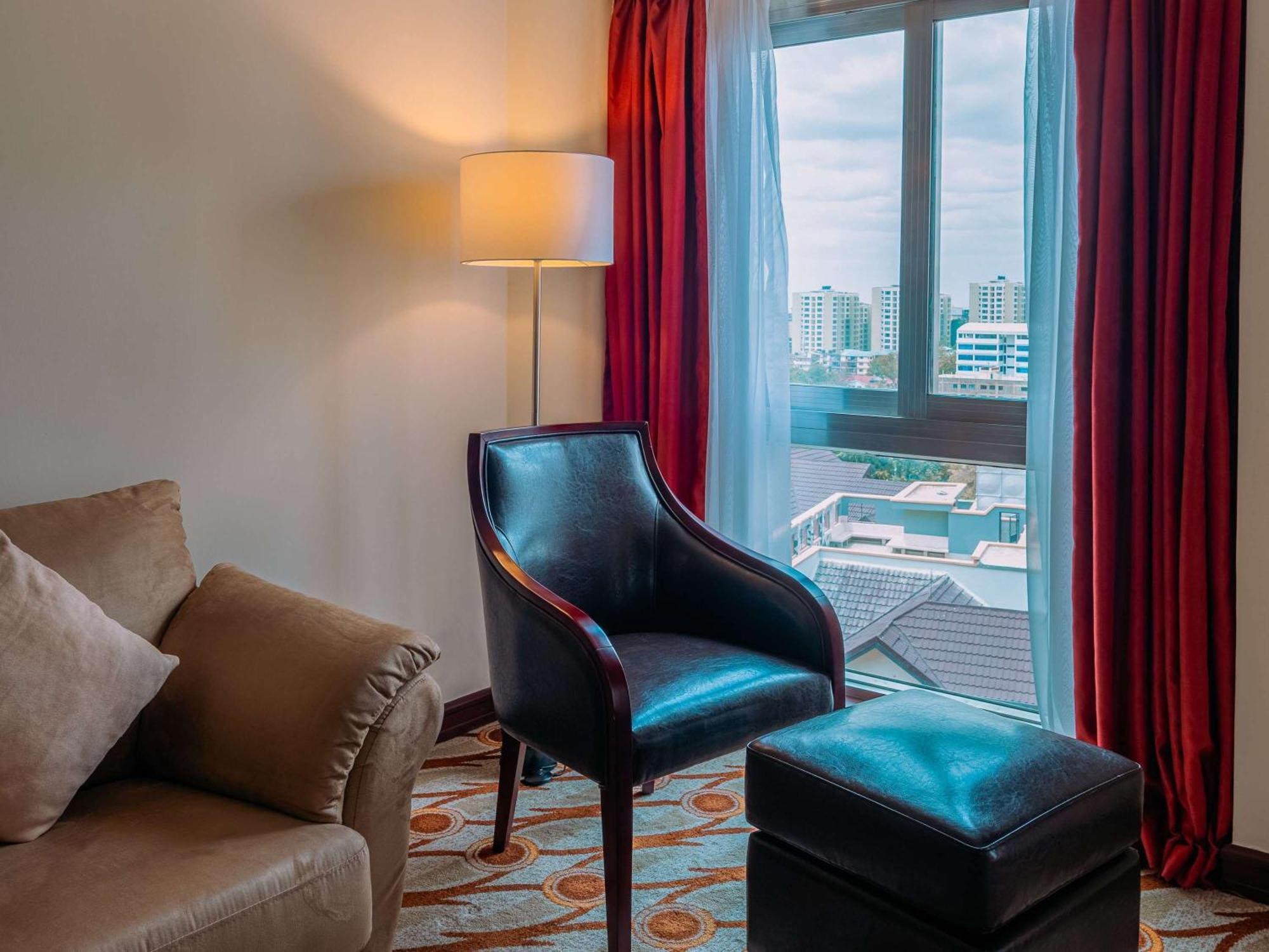 Moevenpick Hotel & Residences Nairobi Zewnętrze zdjęcie