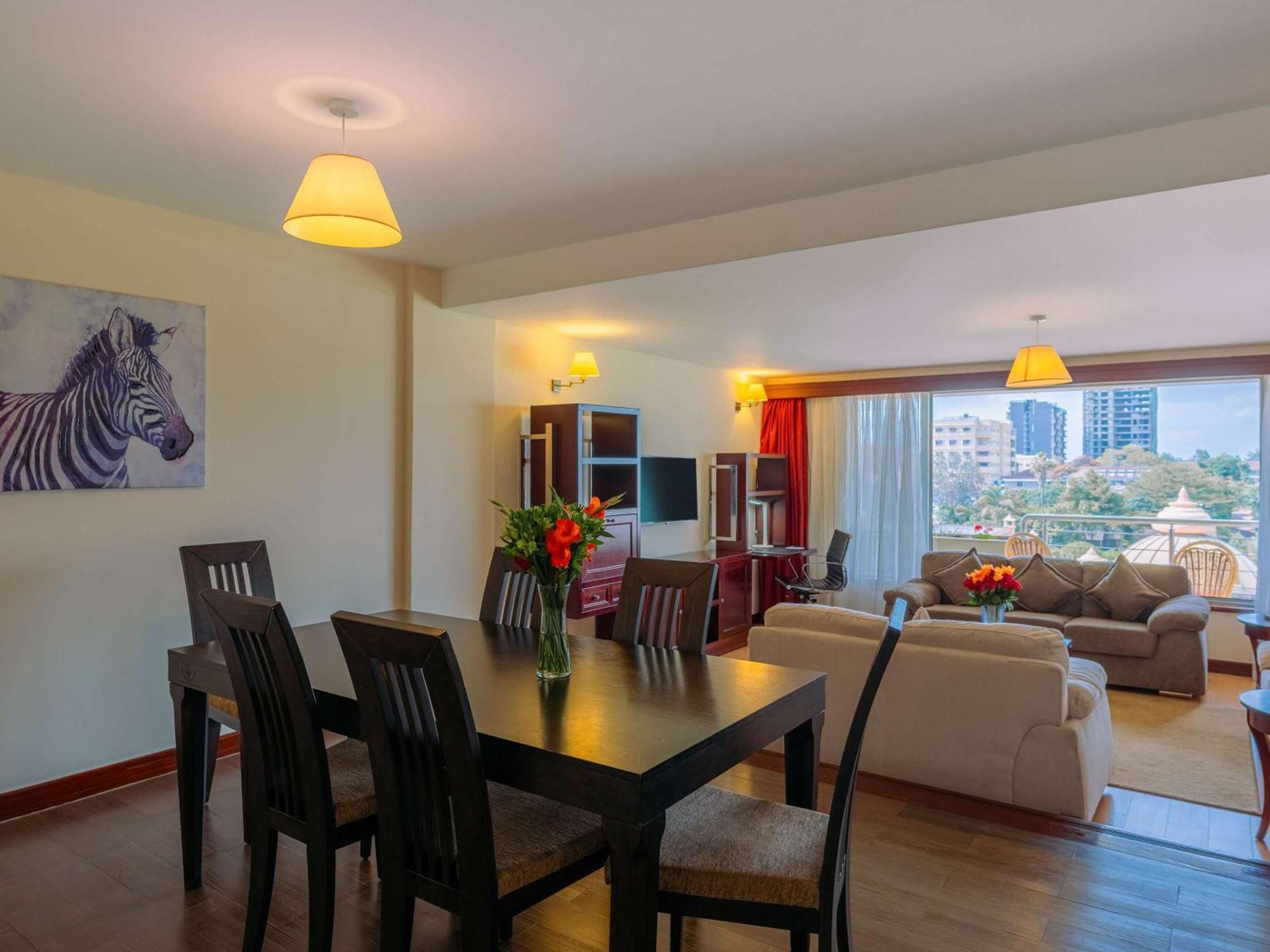 Moevenpick Hotel & Residences Nairobi Zewnętrze zdjęcie