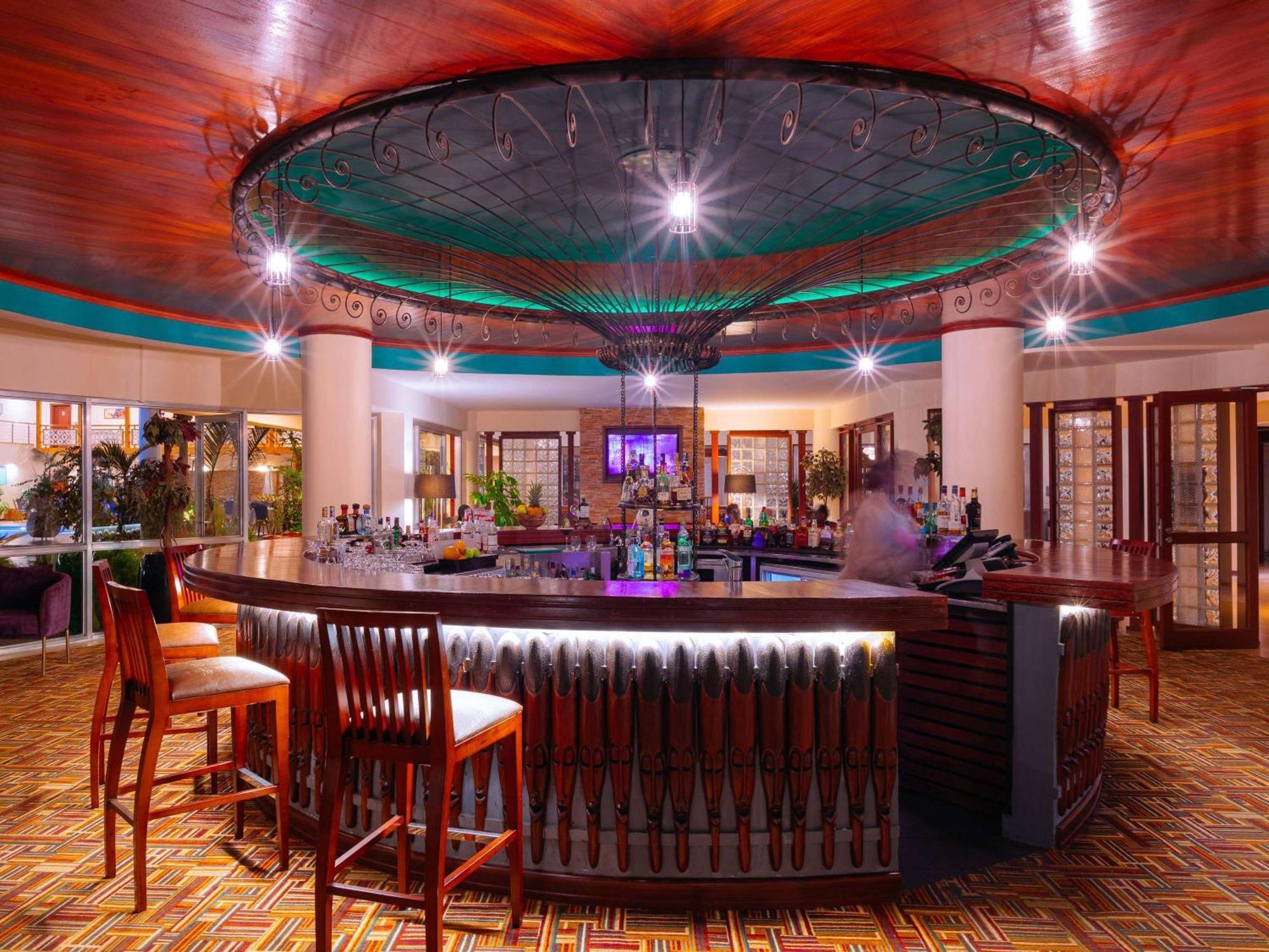 Moevenpick Hotel & Residences Nairobi Zewnętrze zdjęcie