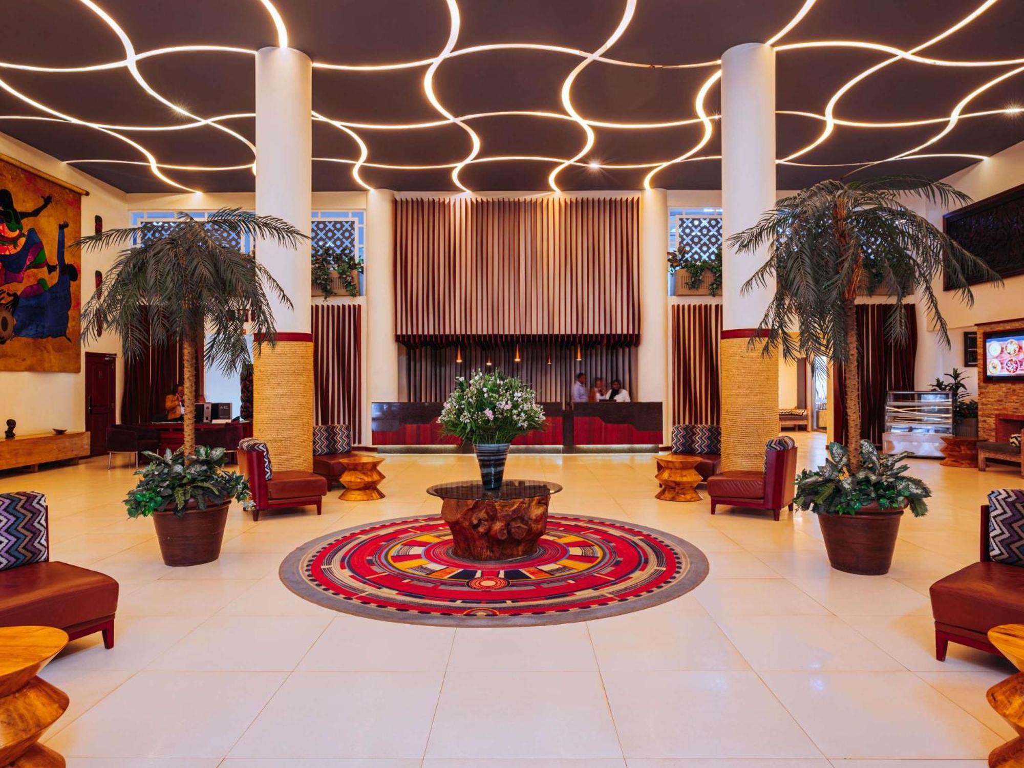 Moevenpick Hotel & Residences Nairobi Zewnętrze zdjęcie