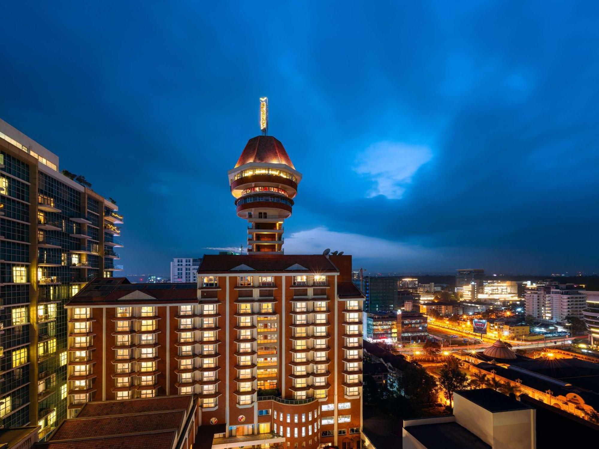 Moevenpick Hotel & Residences Nairobi Zewnętrze zdjęcie