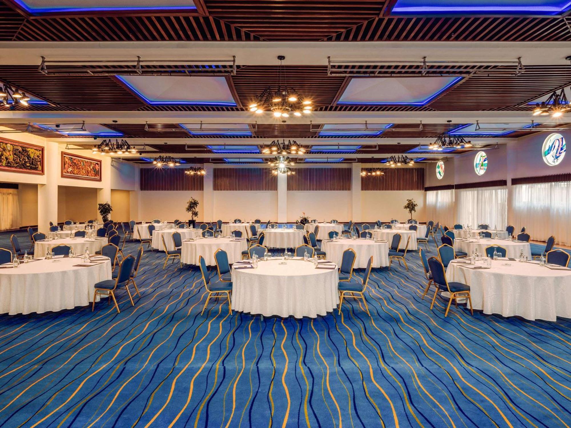 Moevenpick Hotel & Residences Nairobi Zewnętrze zdjęcie