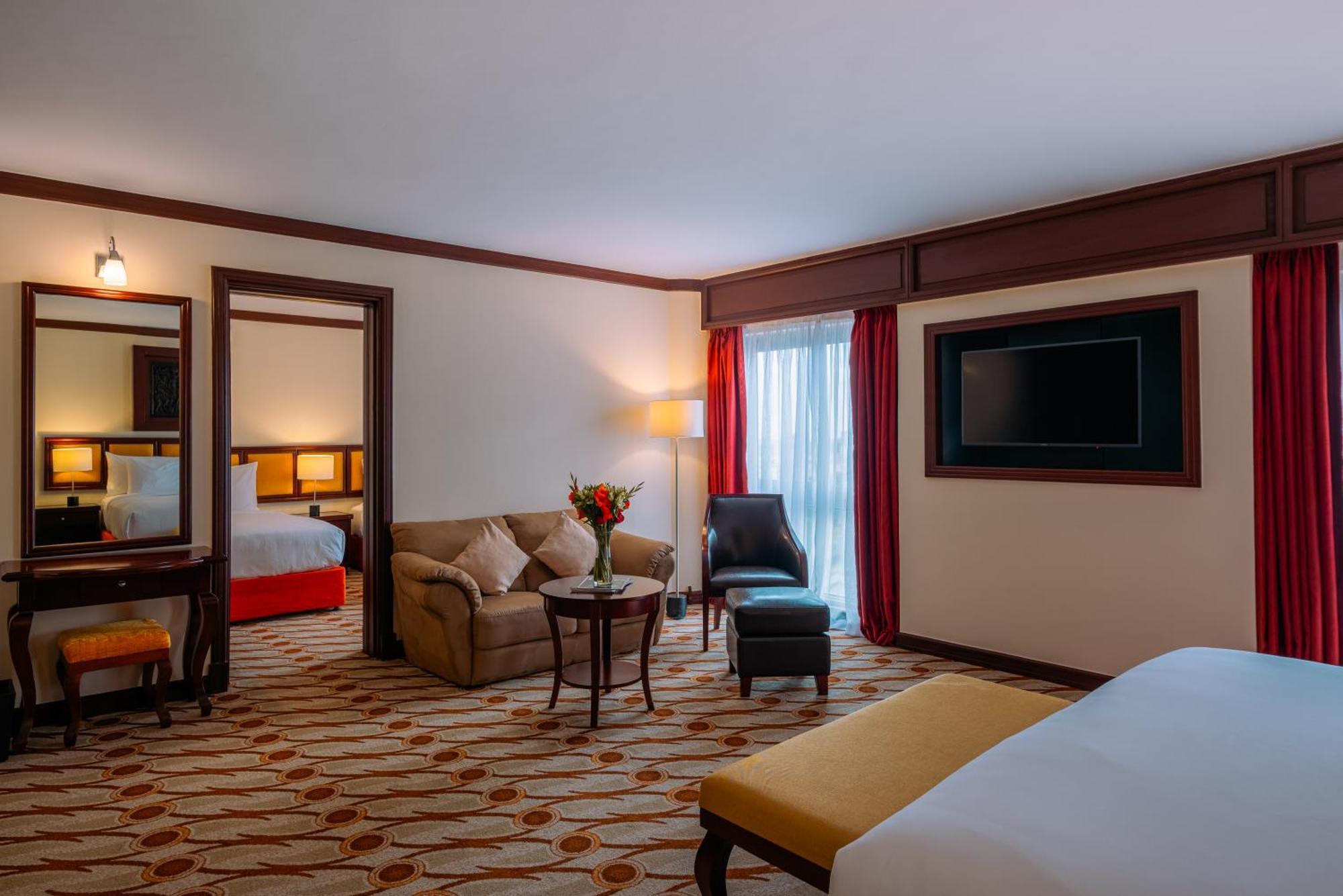 Moevenpick Hotel & Residences Nairobi Zewnętrze zdjęcie